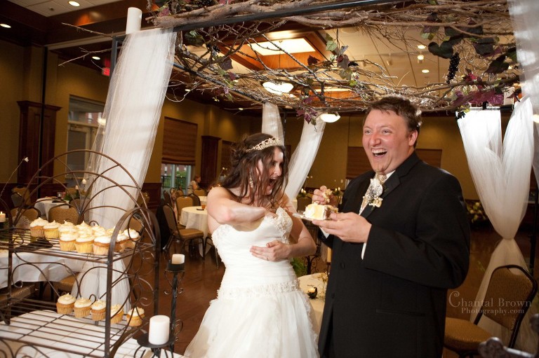 Cut wedding cake Keeping It Sweet Chickasha Oklahoma