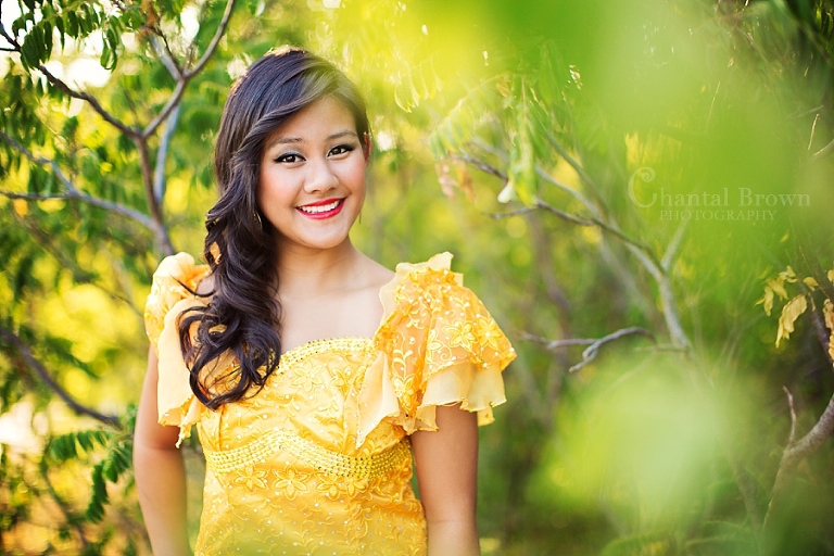 dallas senior portrait wearing gold khmer outfits how to get hazy look in camera Chantal Brown Photography