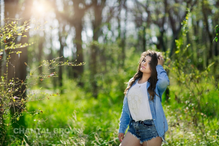 results after using white reflector side to reflect light in Wylie Texas senior portraits