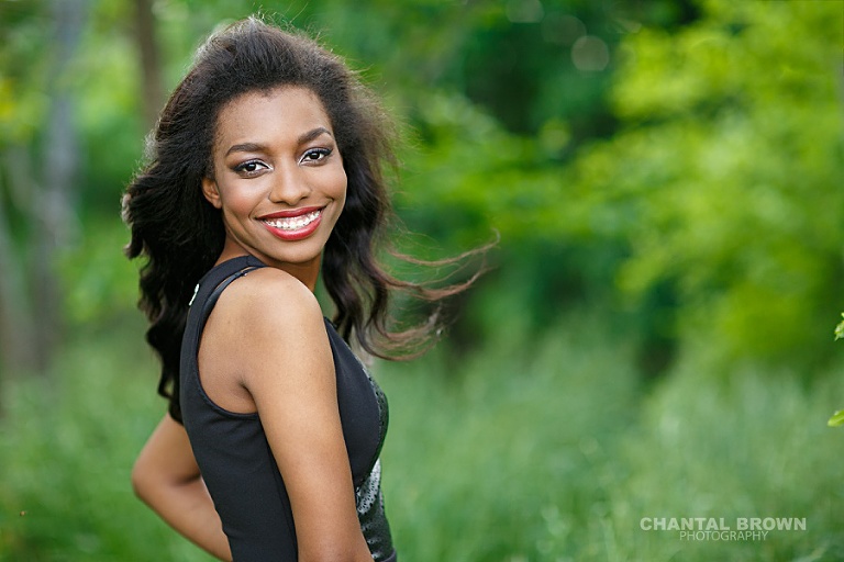 frisco-senior-photographer-green-grass-park-tx-chantal-brown