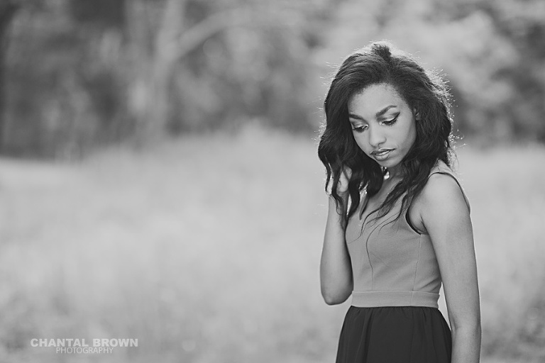 Richardson senior portrait photographer in black and white picture taken by Dallas senior photographer Chantal Brown Photography