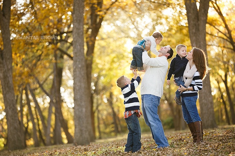 Autumn best Dallas family pictures in Highland Park by Chantal Brown Photography